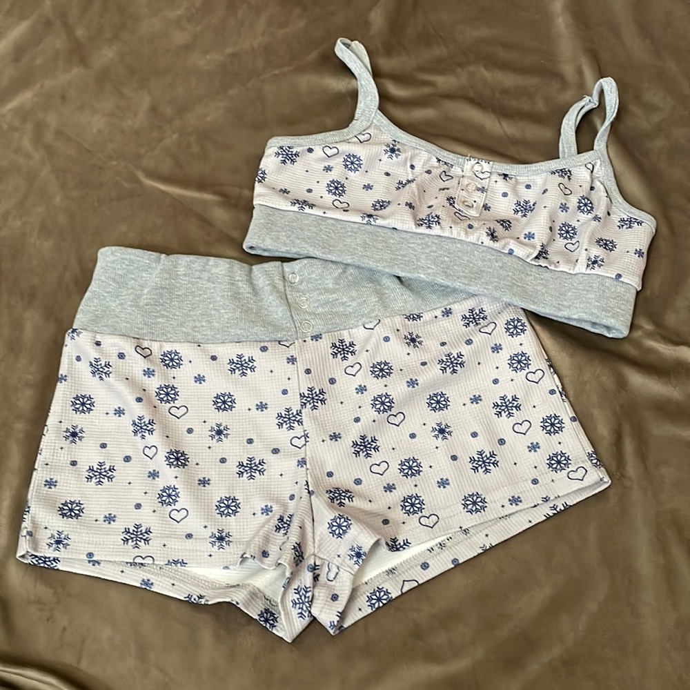 Pajama set